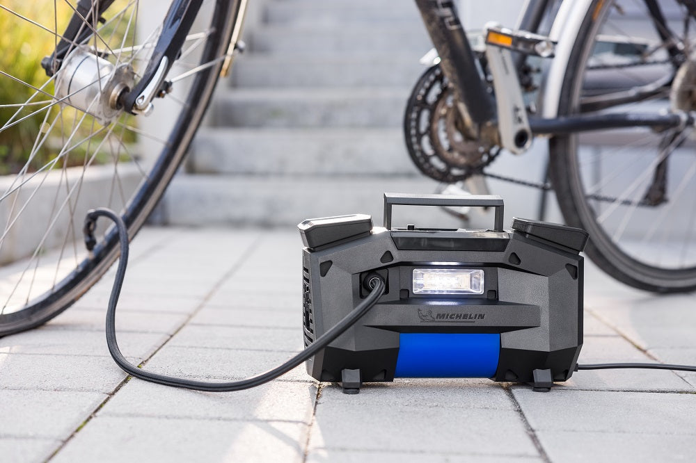 MICHELIN 230V Hochleistungs-Kompressor Digital mit 220V Anschluss